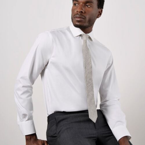 Classic Fit Long Sleeve Cutaway Collar Premium Oxford Shirt Thumbnail