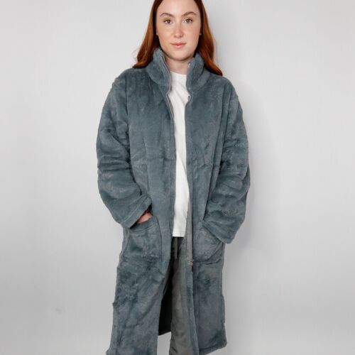 Sleepwear & Loungewear Thumbnail